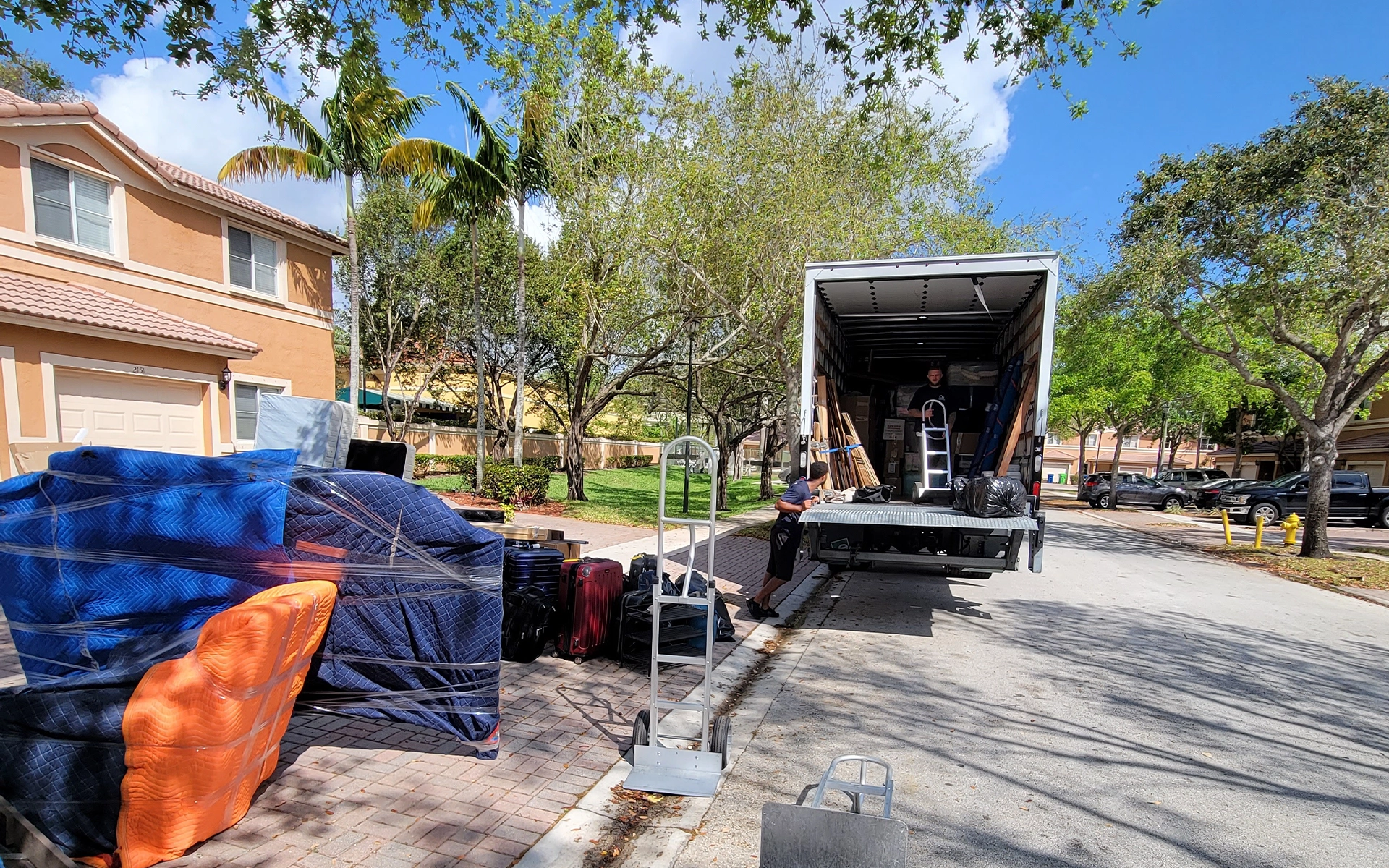 residential movers in copper city, FL